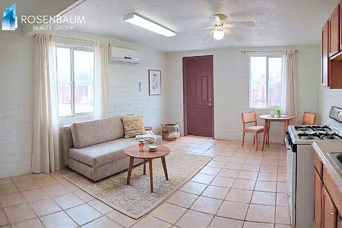 3611 E Glenn St #3 — Photo 3
