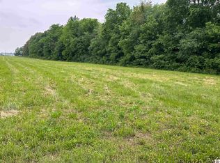 Commonwealth & Douthitt Dr, Mayfield, KY 42066