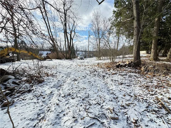 219 Center Church Rd, Canonsburg, PA 15317