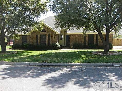 1st image of 421 Sherwood Ct