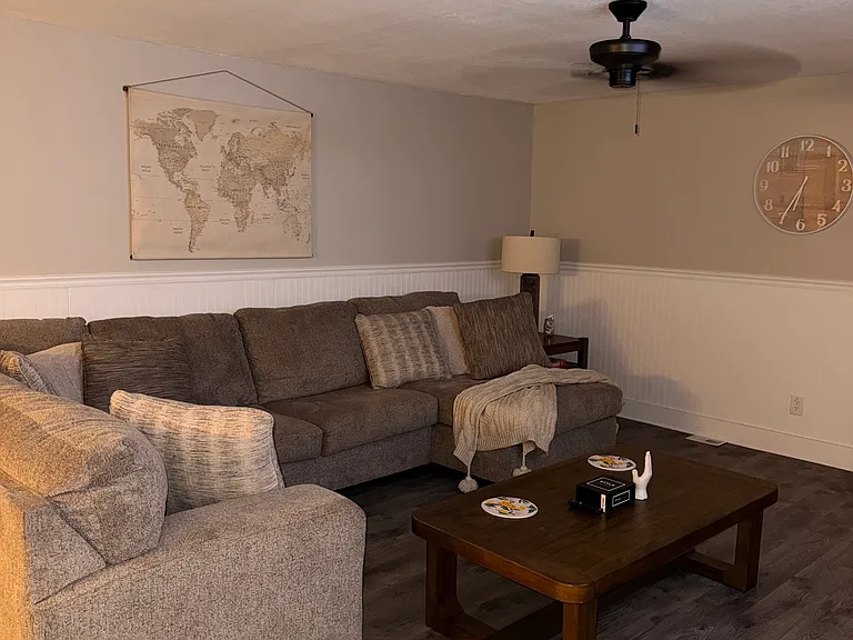 1405 Masters Dr #B — Photo 11
