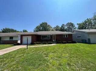1938 S Delaware Ave, Springfield, MO 65804