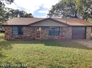 733 N Avenue B, Springtown, TX 76082