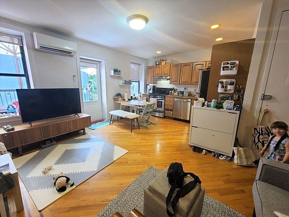 2nd image of 227 Court St #2