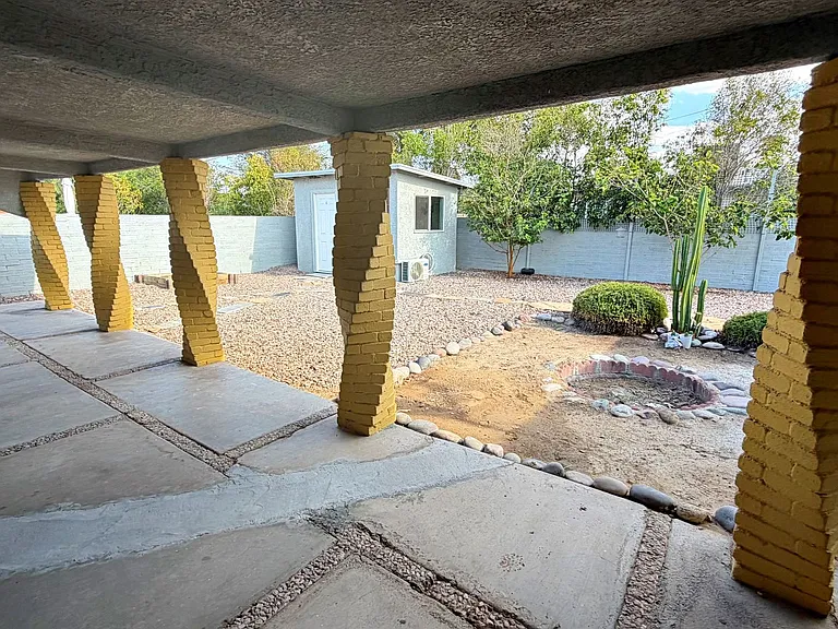 812 Bracken Ave — Photo 32