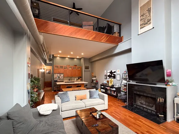 1760 W Wrightwood Ave APT 115, Chicago, IL 60614