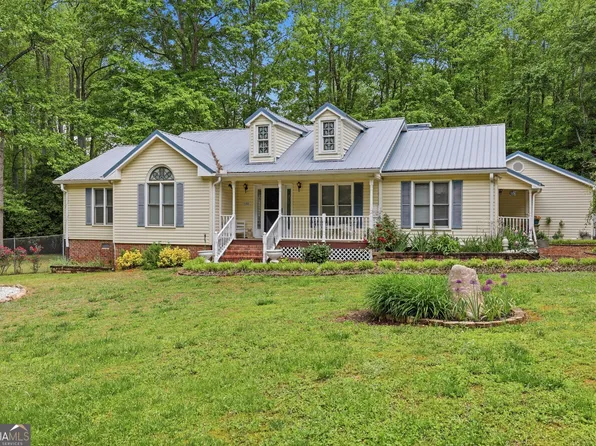 155 Deerfield Cir, Mount Airy, GA 30563