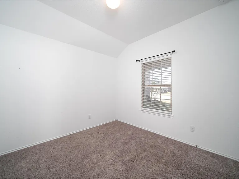 18450 White Stallion Ln — Photo 20