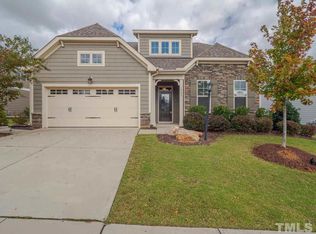 905 Traditions Ridge Dr, Wake Forest, NC 27587