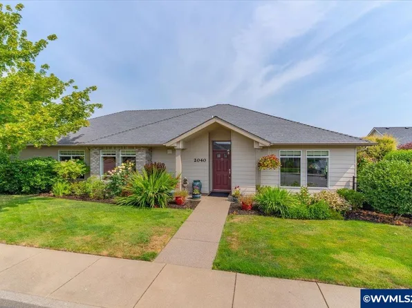 2040 SE Magnolia Ave, Dallas, OR 97338