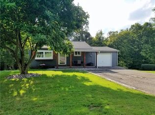 1224 Gringo Clinton Rd, Aliquippa, PA 15001