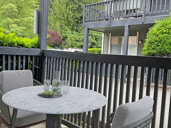 3rd image of 10226 SE 6th St APT 10
