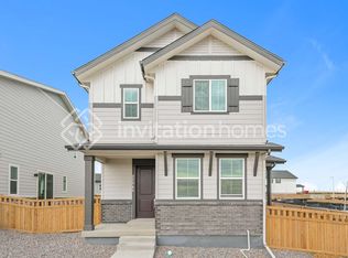 22645 E 47th Ave, Strasburg, CO 80136