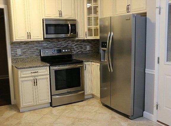 2nd image of 309 Broadmore Dr