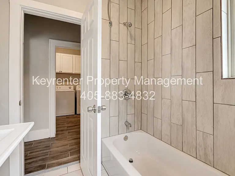 1444 NE 13th St #1446 — Photo 23