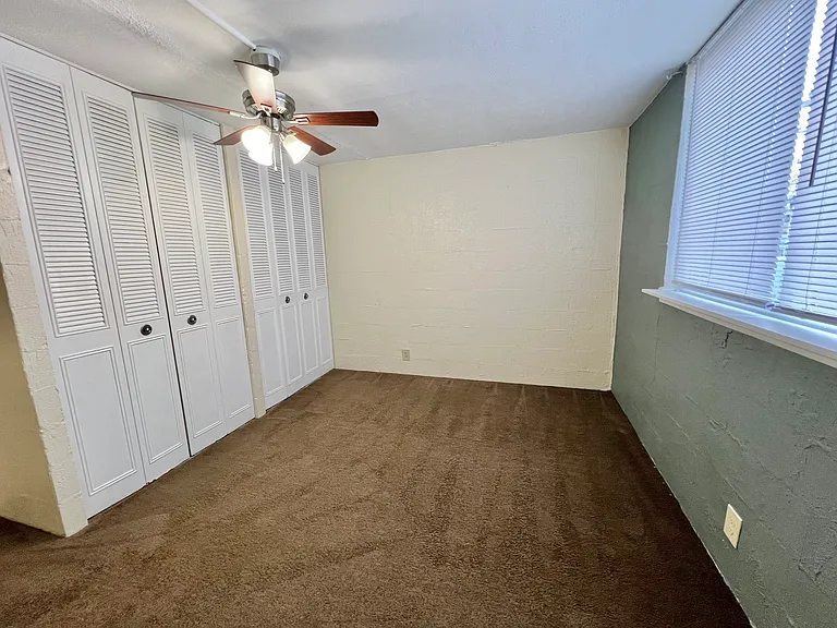 Heather House Apartments — Photo 30