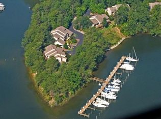 85D Mariners Point Ln, Hartfield, VA 23071