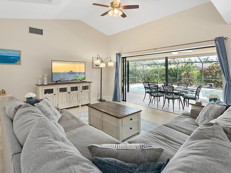 3540 Gulf Harbor Ct — Photo 9