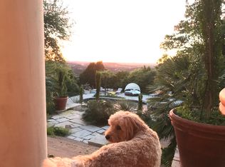 21 Hedge Ln, Austin, TX 78746