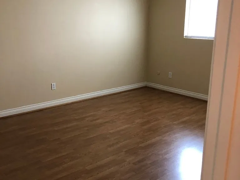 589 N Johnson Ave N #219 — Photo 14