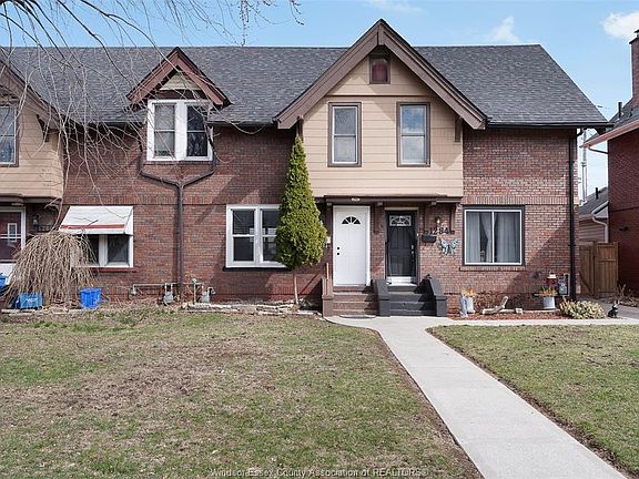 3rd image of 1282 Monmouth Rd