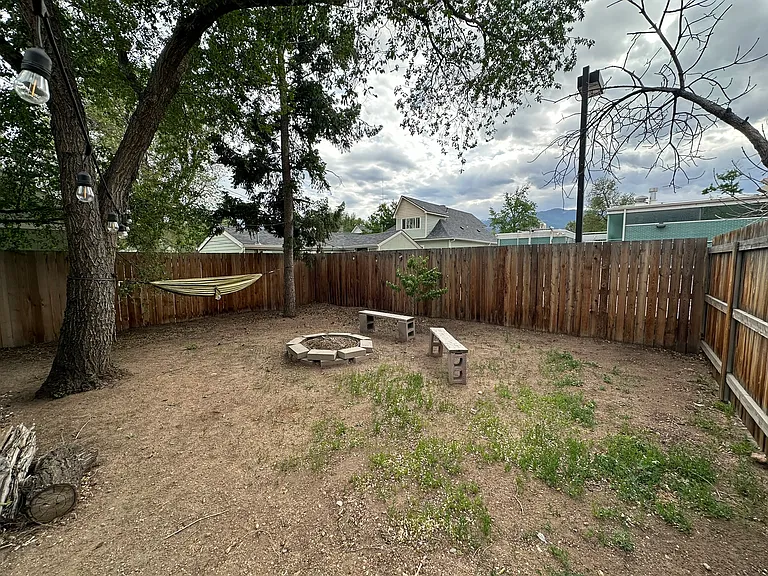 15 E Rio Grande St — Photo 21