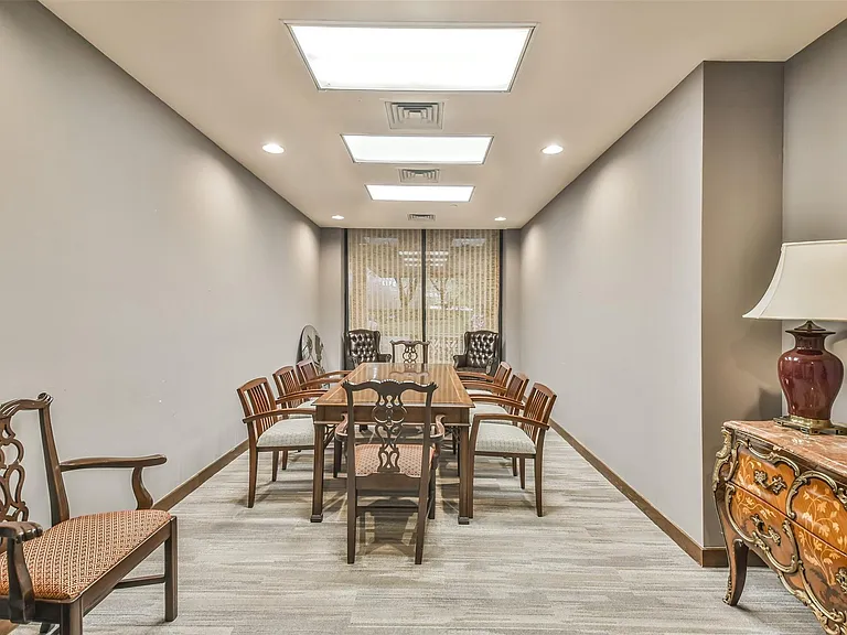 15 Greenway Plz #5C — Photo 20