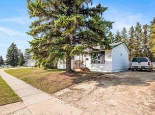 5108 S 31st St, Lloydminster, AB T9V 1E3