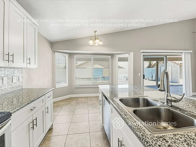 17507 N Kimberly Way — Photo 9