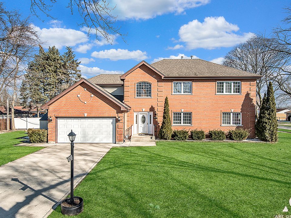 1st image of 963 Leahy Cir