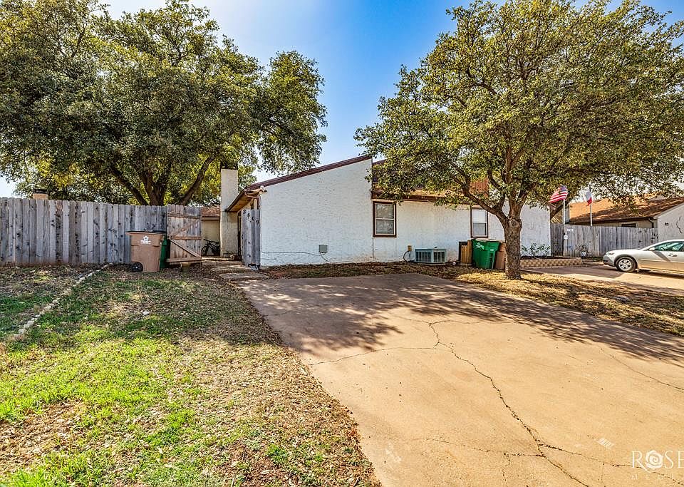 1st image of 3809 Green Meadow Dr