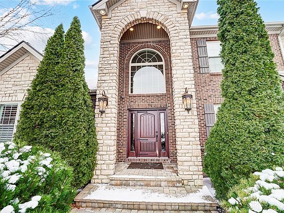 4th image of 2241 Buckeye Ct