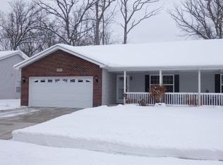 693C Dearborn Rd, Valparaiso, IN 46385