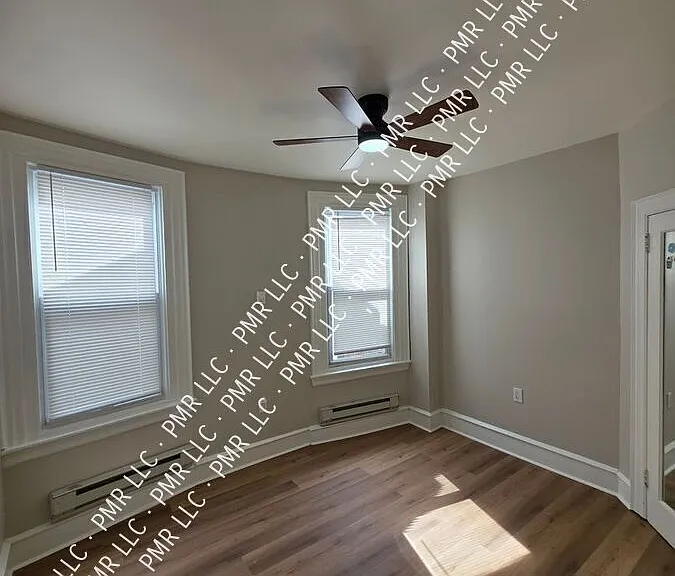 5820 Lansdowne Ave #2 — Photo 23