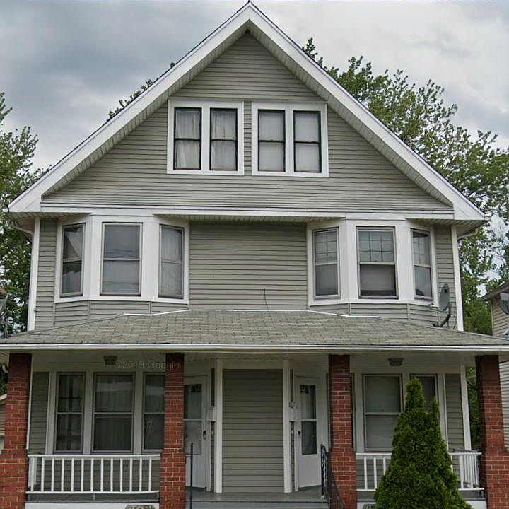1st image of 15431 Saint Clair Ave