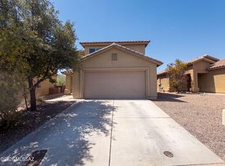 935 W Placita Canalito, Green Valley, AZ 85614