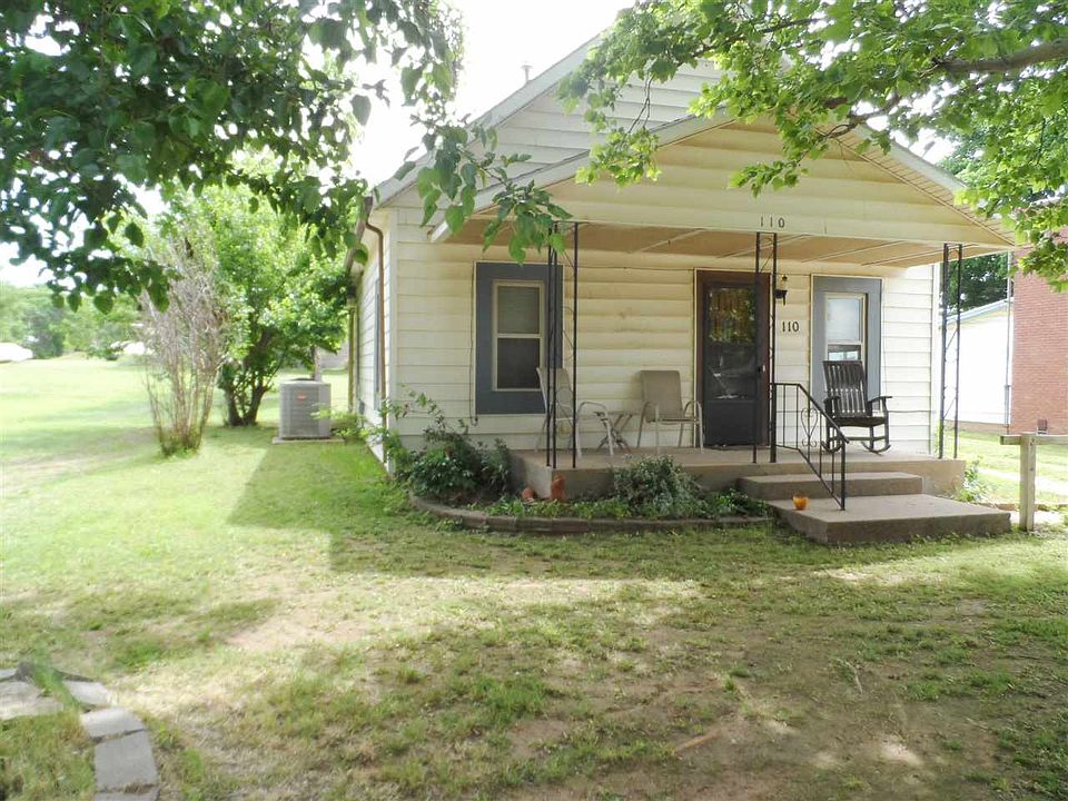 110 N Logan St, Attica, KS 67009 Zillow