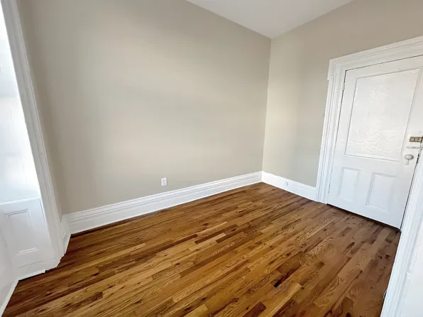 227-229 Washington Street image 14 of 16