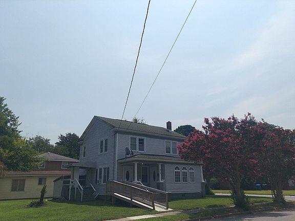 3rd image of 913 Rodman Ave