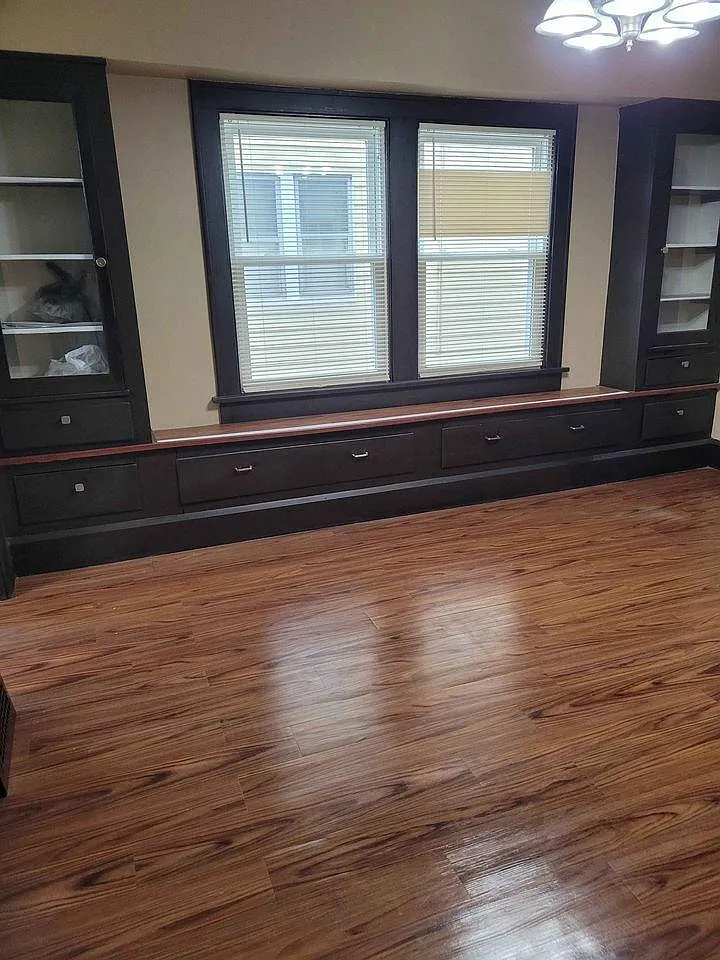 2 bed, 1300 sqft, $1,500 — Photo 3