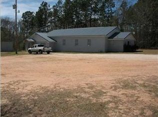 11541 Old Moffat Rd, Wilmer, AL 36587