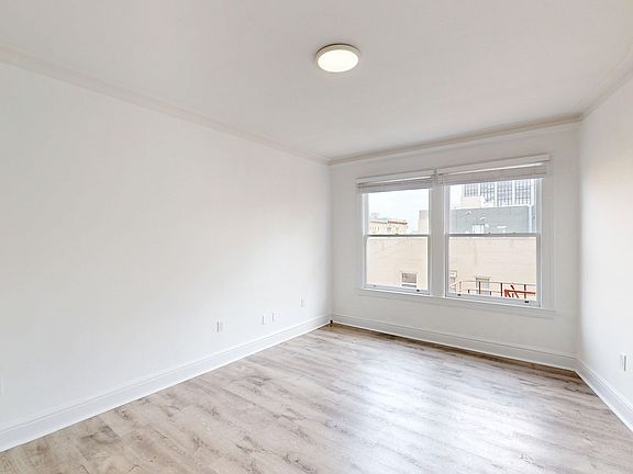 2nd image of 729 Ellis St #309