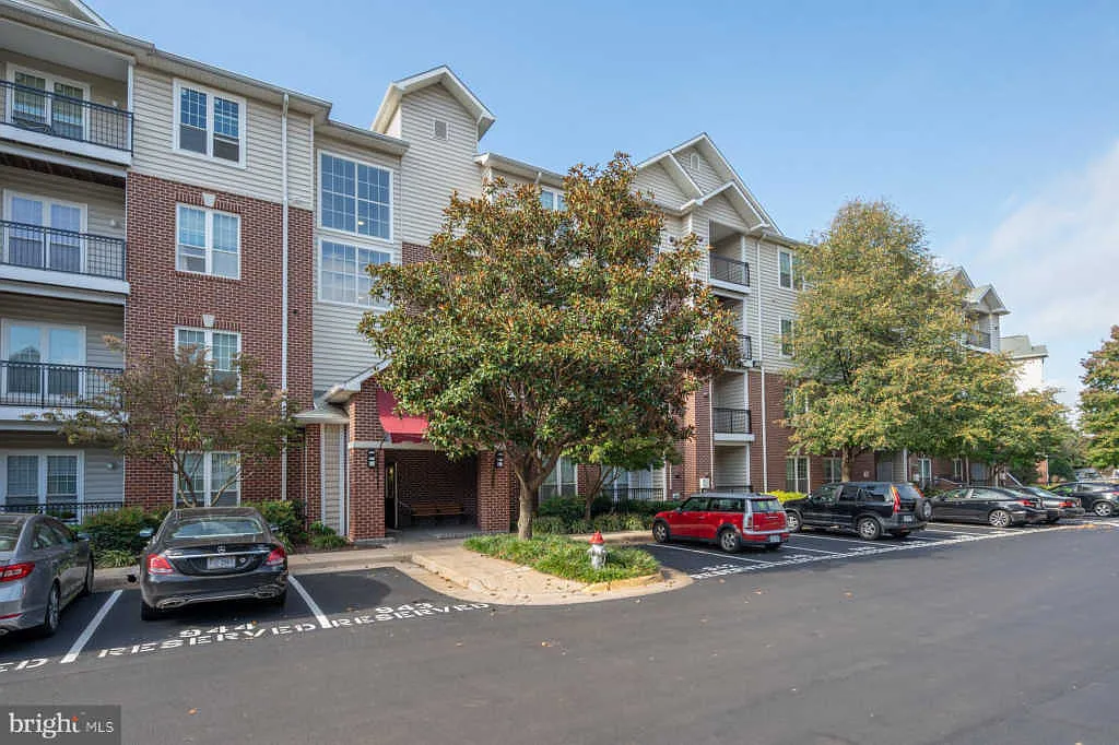 1580 Spring Gate Dr Unit 4112 photo 1