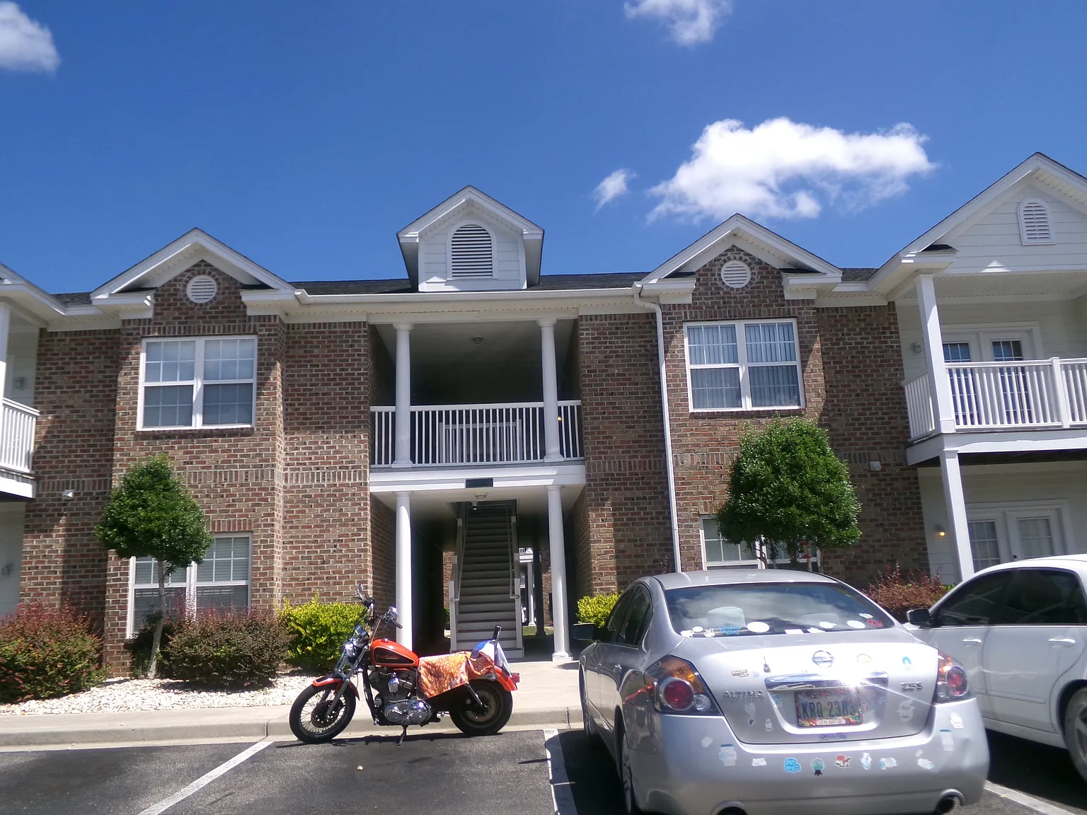 2065 Silvercrest Dr 6E. - 6E — Photo 2