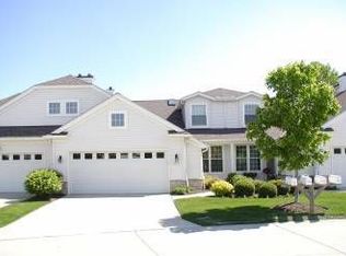 33213 Fairport Dr, Avon Lake, OH 44012