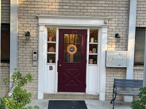 1 Lawrence Rd APT B1B