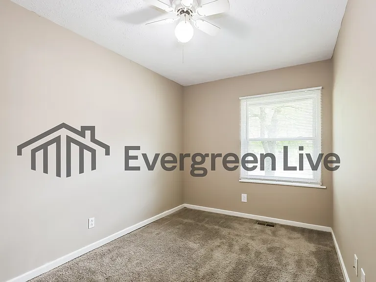 5717 Winship Dr — Photo 11