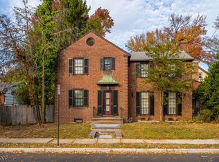 1 Decker Ave, Elizabeth, NJ 07208