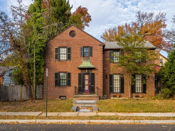 1-PT3 Decker Ave, Elizabeth City, NJ 07208