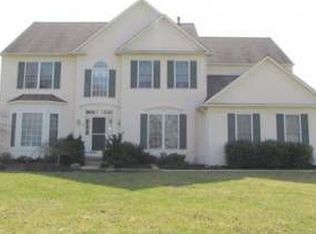 173 Applegate Dr, West Chester, PA 19382